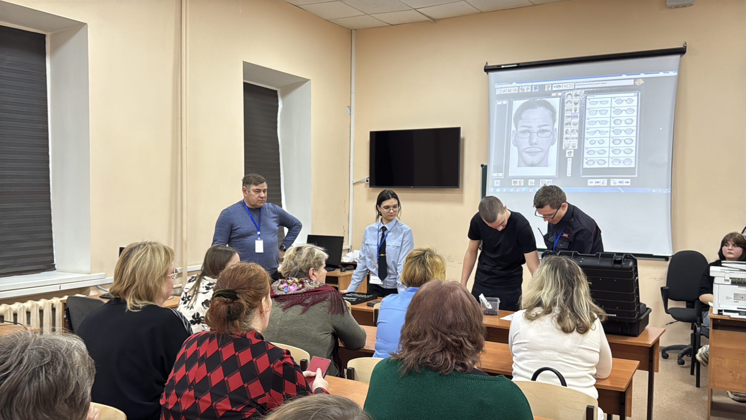 Фото: В марте прошли профориентационные туры в ГБПОУ «СМГК» для руководителей школ — 9