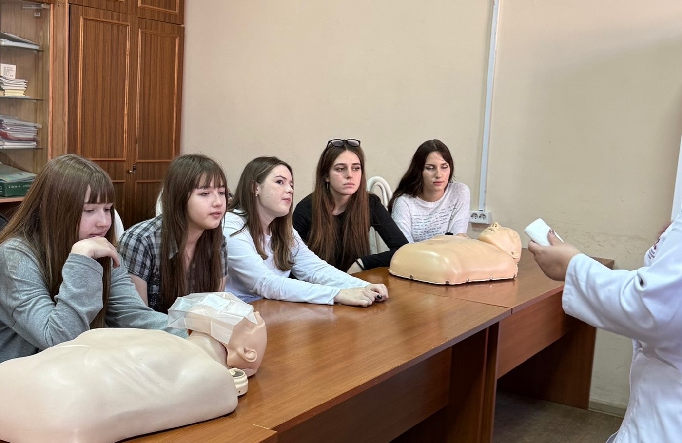 Фото: «Билет в будущее»: первая профессиональная проба «Оказание экстренной медицинской помощи» — 4